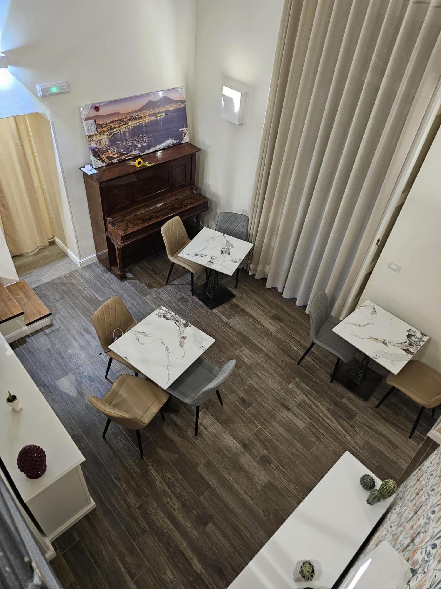Napoli The Charme Bed & Breakfast Eksteriør bilde